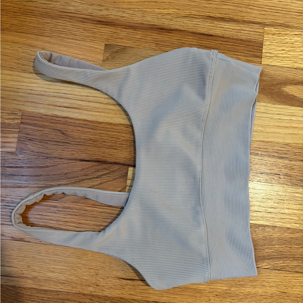 Beach Riot Sports Bra - Picture 8 of 10